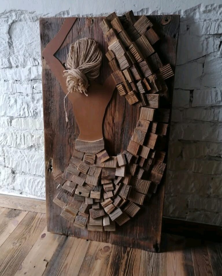 Tancerka - Obrazy z drewna